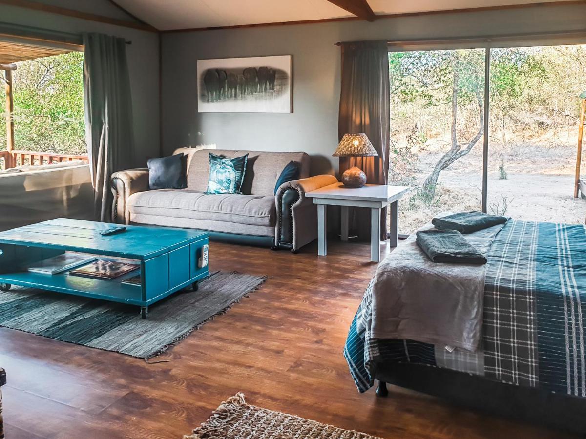 Отель Mananga Bush Camp Скукуза Экстерьер фото